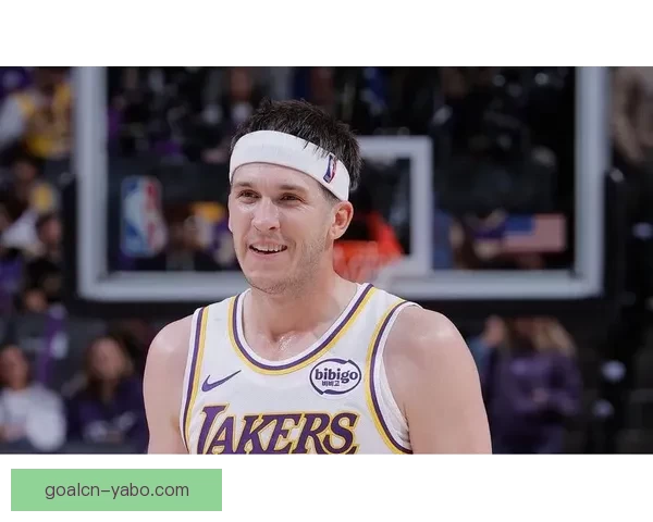 湖人伤情更新里夫斯可出战克勒贝尔缺席对阵魔术