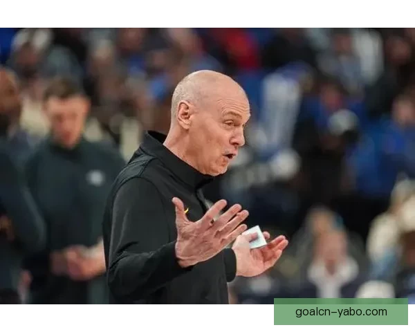 卡莱尔在0.4秒内见证震撼瞬间 赫夫能否从中汲取深刻教训